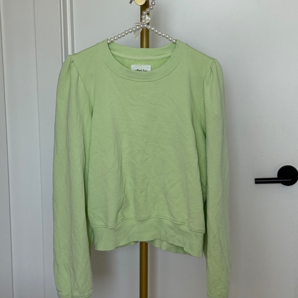 Aritzia Wilfred Free Puff Shoulder Sweatshirt in Light Pastel Green / Mint - Picture 6 of 6